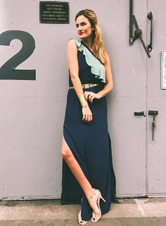 Paula Chaves feet photo thumbnail