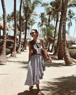 Paula Chaves feet photo thumbnail