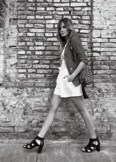 Paula Chaves feet photo thumbnail