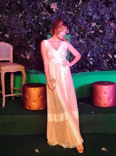 Paula Chaves feet photo thumbnail