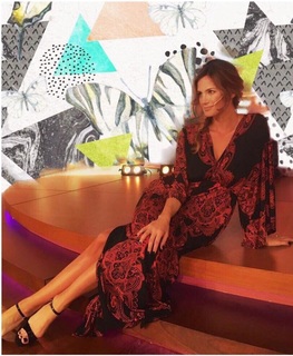 Paula Chaves feet photo thumbnail