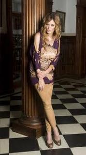 Paula Chaves feet photo thumbnail