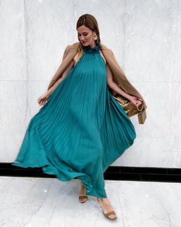 Paula Chaves feet photo thumbnail