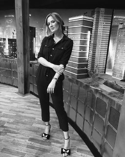 Paula Chaves feet photo thumbnail