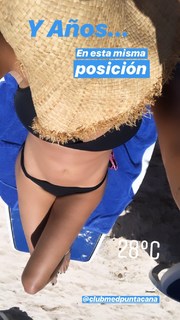 Paula Chaves feet photo thumbnail