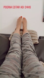 Paula Chaves feet photo thumbnail