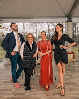 Paula Chaves feet photo thumbnail