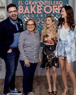 Paula Chaves feet photo thumbnail