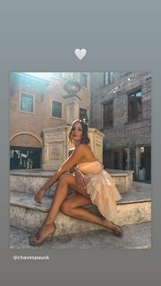 Paula Chaves feet photo thumbnail