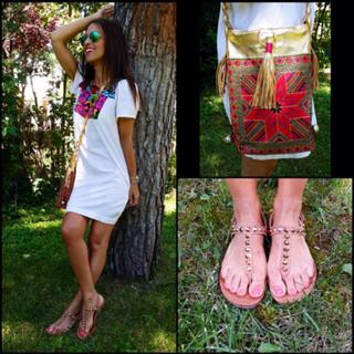 Paula Echevarría feet photo thumbnail