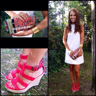 Paula Echevarría feet photo thumbnail