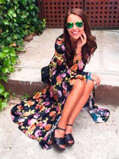Paula Echevarría feet photo thumbnail