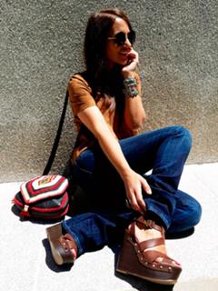 Paula Echevarría feet photo thumbnail
