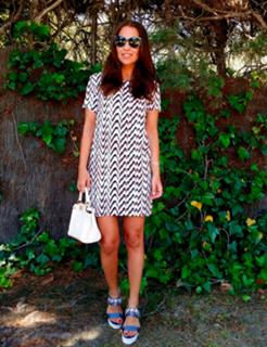 Paula Echevarría feet photo thumbnail