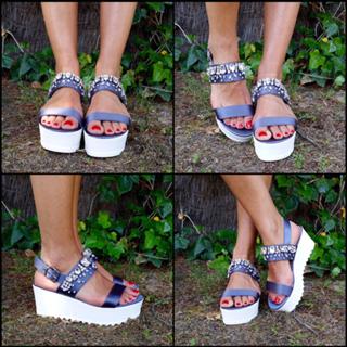 Paula Echevarría feet photo thumbnail