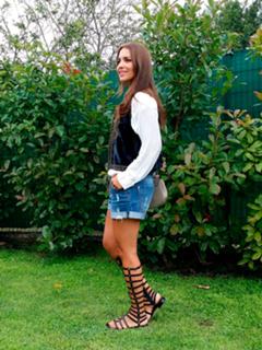 Paula Echevarría feet photo thumbnail