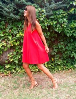 Paula Echevarría feet photo thumbnail