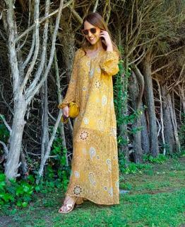 Paula Echevarría feet photo thumbnail