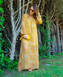 Paula Echevarría feet photo thumbnail