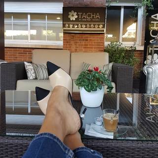 Paula Echevarría feet photo thumbnail