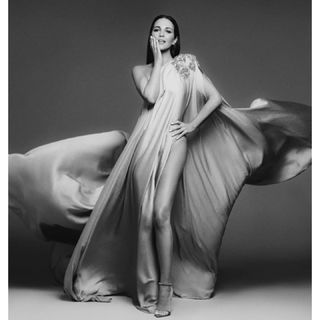 Paula Echevarría feet photo thumbnail