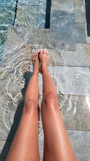 Paula Echevarría feet photo thumbnail