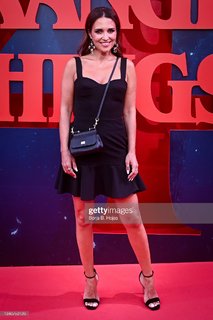 Paula Echevarría feet photo thumbnail
