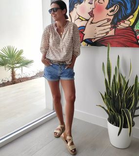 Paula Echevarría feet photo thumbnail