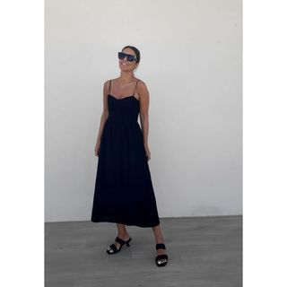 Paula Echevarría feet photo thumbnail