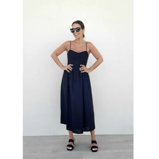Paula Echevarría feet photo thumbnail