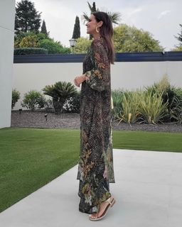 Paula Echevarría feet photo thumbnail