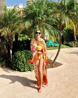 Paula Echevarría feet photo thumbnail