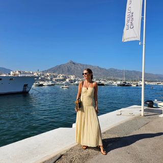 Paula Echevarría feet photo thumbnail