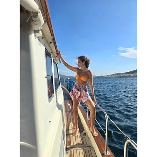 Paula Echevarría feet photo thumbnail