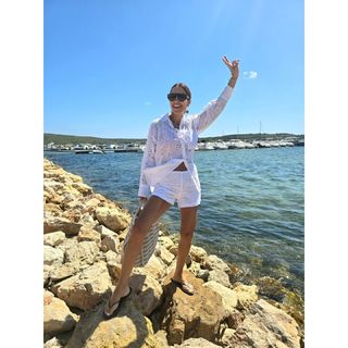 Paula Echevarría feet photo thumbnail