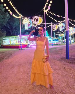Paula Echevarría feet photo thumbnail