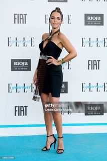 Paula Echevarría feet photo thumbnail