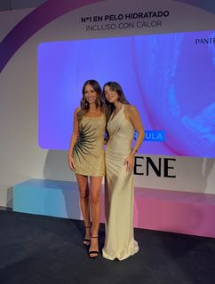 Paula Echevarría feet photo thumbnail