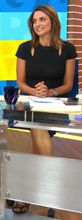 Paula Faris feet photo 19