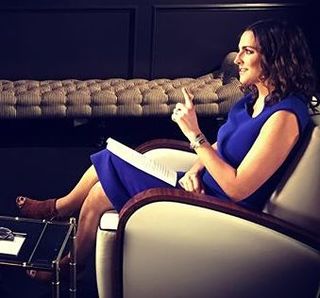 Paula Faris feet photo 16