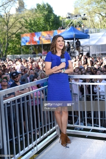 Paula Faris feet photo 13