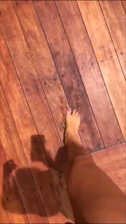 Paula Fernandes feet photo thumbnail