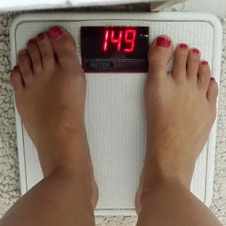 Paula Garcés feet photo thumbnail