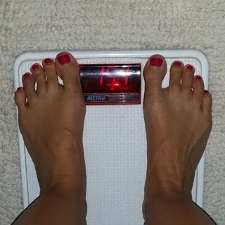 Paula Garcés feet photo thumbnail