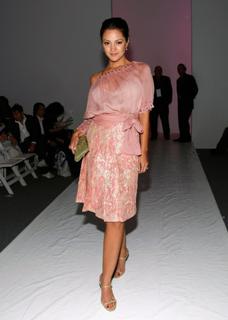 Paula Garcés feet photo thumbnail