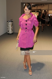 Paula Garcés feet photo thumbnail