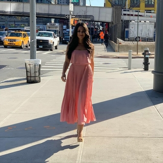 Paula Garcés feet photo thumbnail