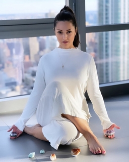 Paula Garcés feet photo thumbnail