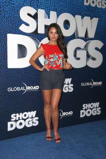 Paula Garcés feet photo thumbnail