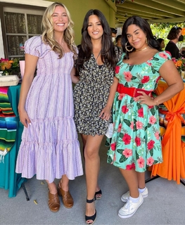 Paula Garcés feet photo thumbnail